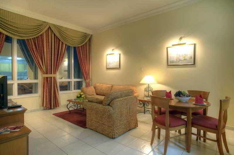 Al Diar Palm Hotel Apartments Абу-Дабі Екстер'єр фото