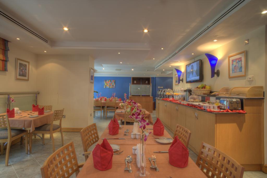 Al Diar Palm Hotel Apartments Абу-Дабі Екстер'єр фото