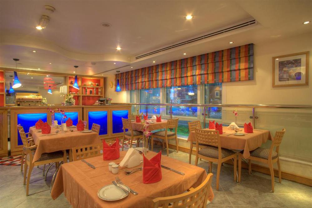 Al Diar Palm Hotel Apartments Абу-Дабі Ресторан фото